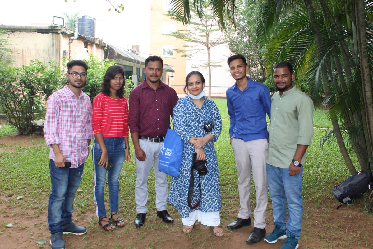 alumni_kaa's tweet photo. After long time spent some precious moments with #KISSAlumni of #EnglishAccess . Thanks for coming and sharing your experience and thought with us.
#strengtheningalumnistrengtheningkiss
@achyuta_samanta
@kissfoundation
@KIITUniversity https://t.co/FKwCIhiU9H