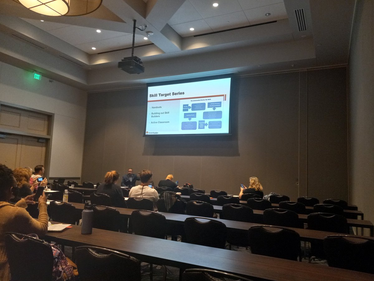 MrGoddard3's tweet photo. I had a great time learning from @montra_rogers @KISDSocStudies & @J_Filipow & their team @SocialStudiesSS team yesterday #TXCSS2021! @Shuester @MattMPariseau @DiakaCarter @KAndersonEduc8 https://t.co/DV9TowAgnJ