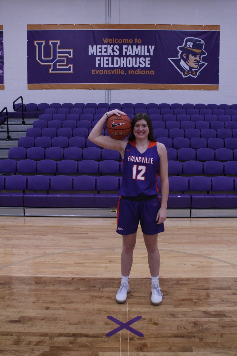 Juliann Woodard (@juliann_woodard) on Twitter photo Thank you <a href="/CoachRSW/">Robyn Scherr</a> and <a href="/UEAthletics_WBB/">Evansville Women's Basketball</a> coaching staff for a great visit!! Good luck this season #goaces Thank you <a href="/CoachRSW/">Robyn Scherr</a> and <a href="/UEAthletics_WBB/">Evansville Women's Basketball</a> coaching staff for a great visit!! Good luck this season #goaces