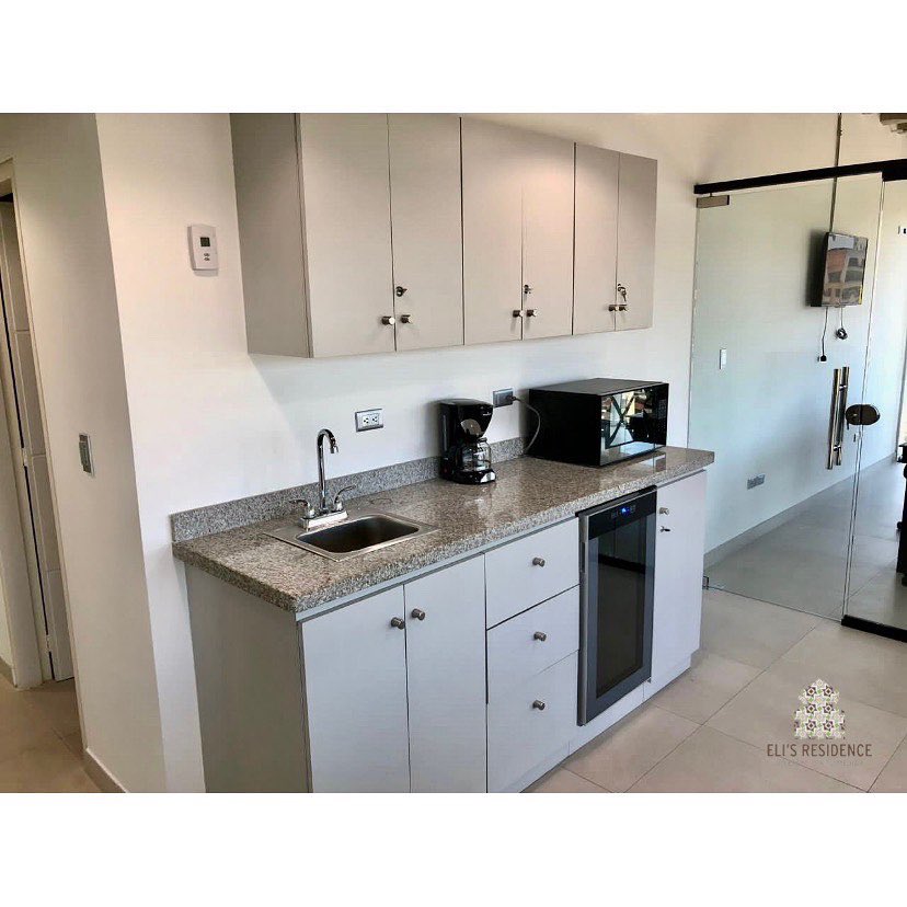 elisresidence's tweet photo. ¡Espectacular!

Se alquila oficina de 100 mts2 en Las Mercedes.

3 of privadas, 2 baños, Kitchenette, sala de conferencias, 2 puestos de estacionamiento, recepción y estar para choferes.

¿Te gusta? ¡Contáctanos! 📲04143244767

#alquiler #oficinasmodernas https://t.co/oBqVny7tNx