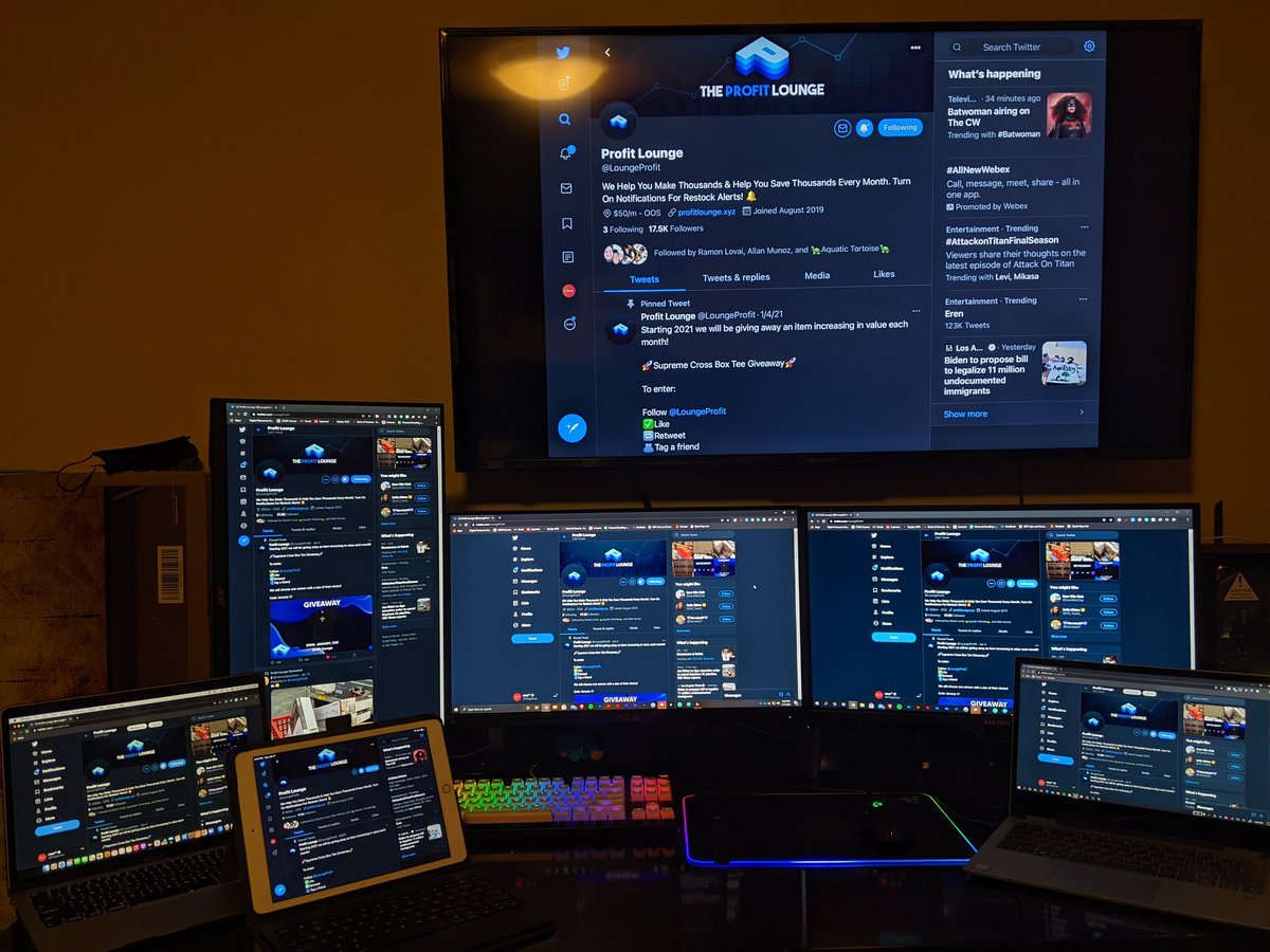 PingGives's tweet photo. Shout out to @profit_lounge for everything you have done to me, wouldn't have these stuff without you guys 🐐♥️

I'm super grateful to be part of PL family and looking forward to continue the journey with fam 🚀

#PLThanksGiving
#ProfitLounge https://t.co/hZ9vIPWdpT