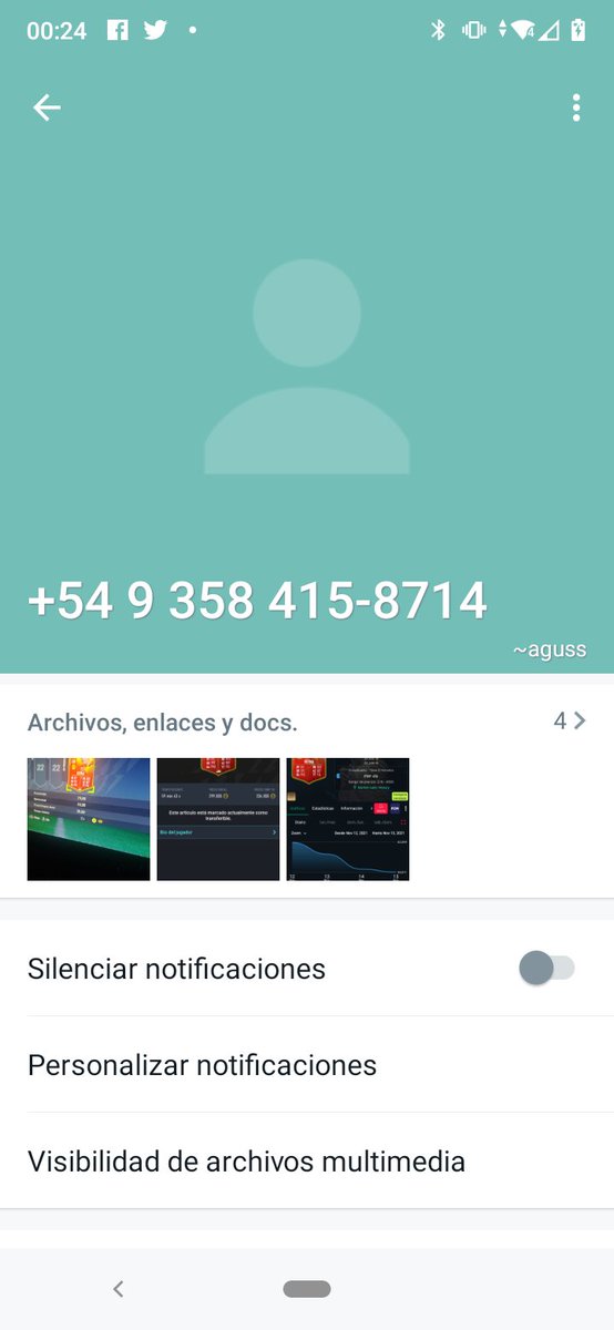 TUTE_AFMS22's tweet photo. Jajaja este wachin me acaba de cagar 300k, la verdad que me chupa los dos huevos pero es un estafador asíque no le compren ni vendan nada https://t.co/yw9UeBQI9D