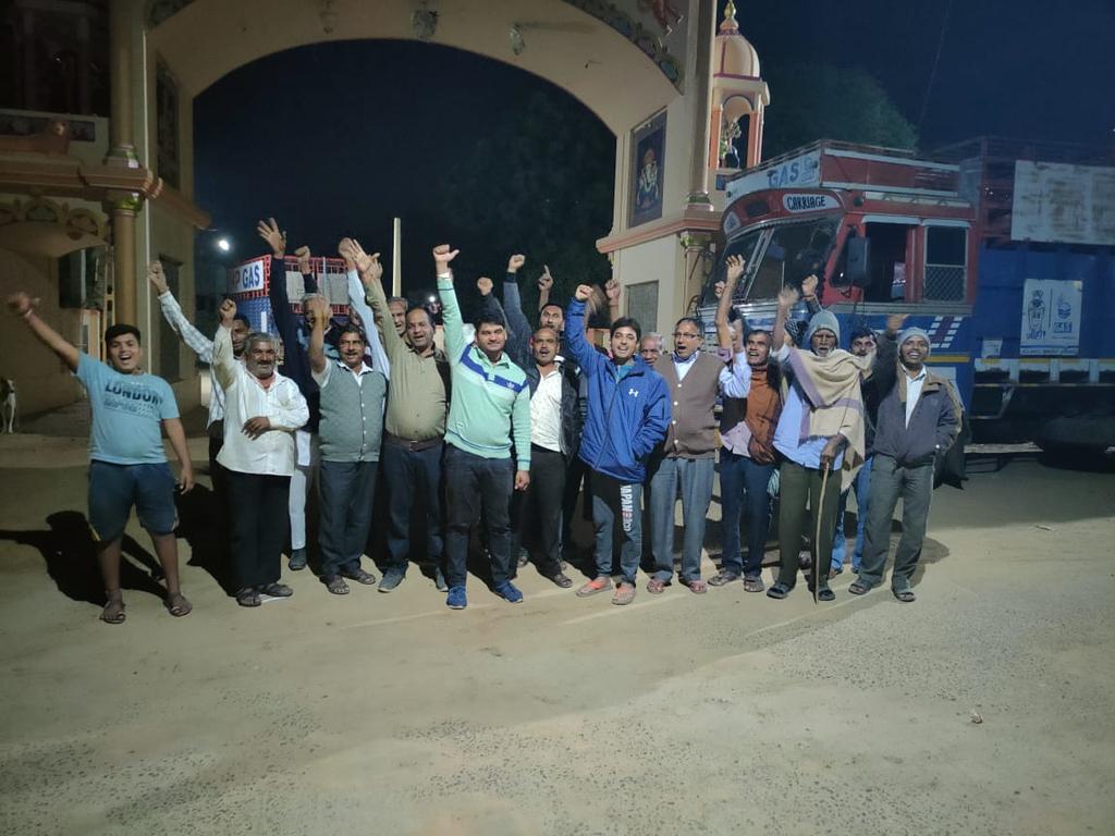 સ્વચ્છ ગામ, સ્વસ્થ ગામ રૂપાલ.... સ્મોલ સ્ટેપ ફાઉન્ડેશન, ગ્રામ પંચાયત અને જિલ્લા વહીવટી તંત્રના સામૂહિક પ્રયત્નોથી સ્વચ્છતાની જનભાગીદારી # રાત્રી સભા, શેરીસફાઈથી ગામ સ્વચ્છ તો દેશ સ્વચ્છ જનજાગૃતિ અભિયાન...<a href="/DdoGnagar/">DDO Gandhinagar</a> <a href="/CollectorGnr/">Collector & District Magistrate, Gandhinagar</a> <a href="/GujPRHDept/">Panchayat, Rural Housing & Rural Dev. Department</a> <a href="/pkumarias/">Pankaj Kumar</a> <a href="/CMOGuj/">CMO Gujarat</a>