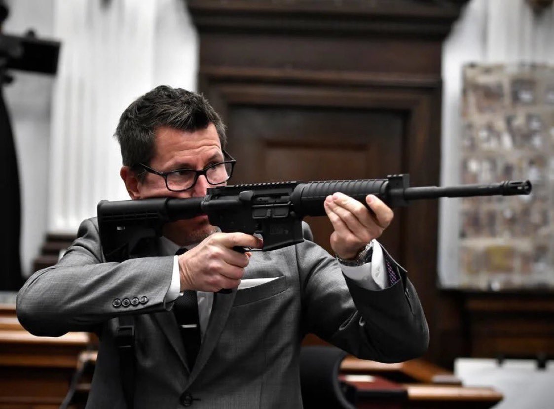 MBCompanyMan's tweet photo. I’ve been around long enough to see some serious dumbfuckery… but this dude is in the running for the biggest twatwaffle of the 20th f’n century. https://t.co/tCfYHWGmMC