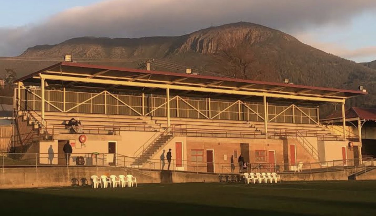 @FFACup pretty sure kunanyi makes for one of the best backgrounds any football club could have ❤️
