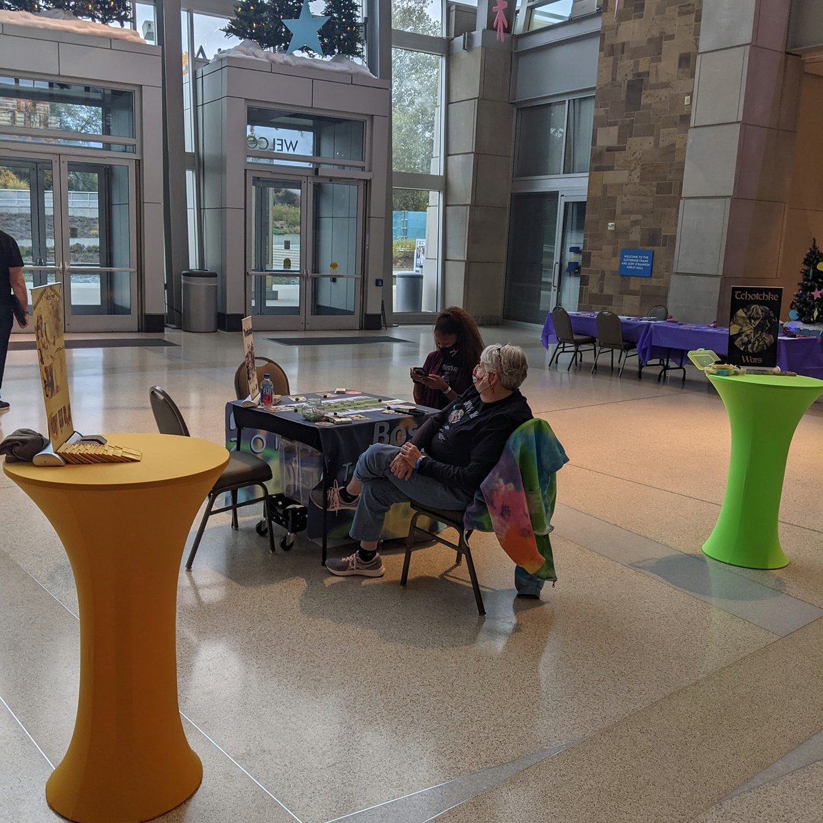 BosonStudios's tweet photo. We had a GREAT time at the Hoosier Gaming Expo this past weekend at the Indiana State Museum! Here are some pics from the event #hoosiergamingexpo #turduckengame #bosonstudios #capsandstones #tchotchkewars https://t.co/Yrt9bUsUjH