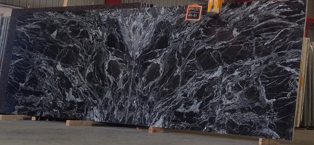 StonexShivam's tweet photo. Black Forest the #Indian
 #Granite #exporter supplier of #blocks and #slabs
#Export #graniteblock  for #manufacturing of #countertops  #pavement #granito #marble #countertops #kitchen #kitchencountertop #interior #interiordesign #naturalstone #building #realestate #contractor https://t.co/i6RBl0c8Hr