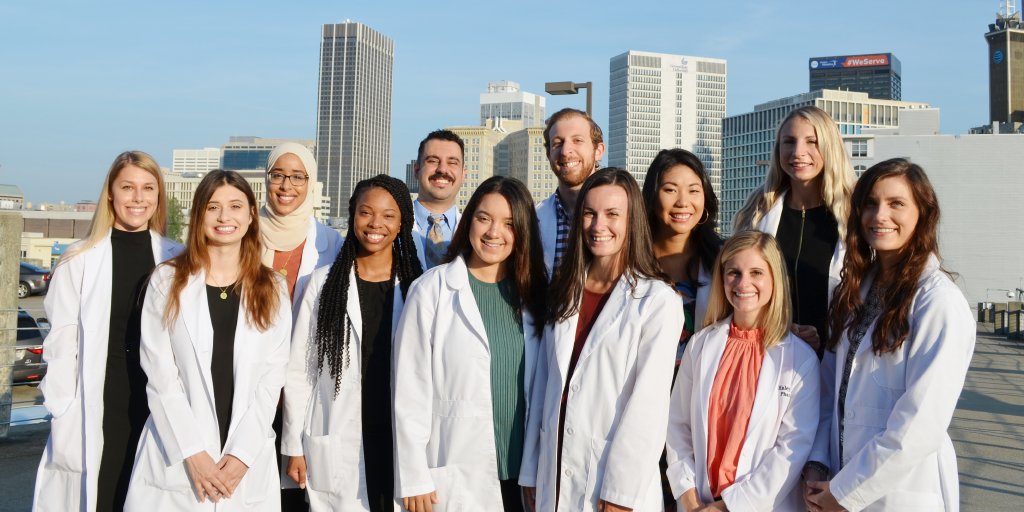 Interested in PGY1 or PGY2 Pharmacy Residency programs at #Grady? Join us on Nov. 18 or Dec. 8 from 12:30PM - 1:30PM to learn about our exceptional programs and meet our residents and RPDs. Sign up here: bit.ly/3HlRcOS 
#TwitteRX #PharmRes #AtlantaCantLiveWithoutGrady