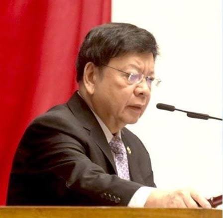 LakasNgTimog's tweet photo. Magtago na kayo pag dumating ‘tong tatlo na ito sa Senado. https://t.co/UYuoL8oN7C
