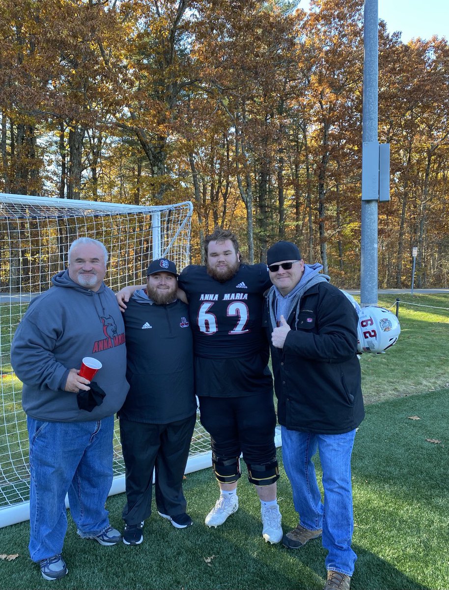 Mccarthy5Collin's tweet photo. Family❤️ https://t.co/8BmlASewNJ