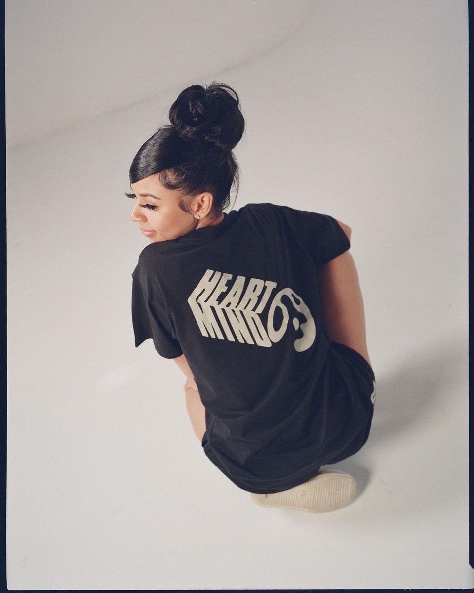 MariahSource's tweet image. Mariah the Scientist shot by Gunner Stahl l 10.15 ✇