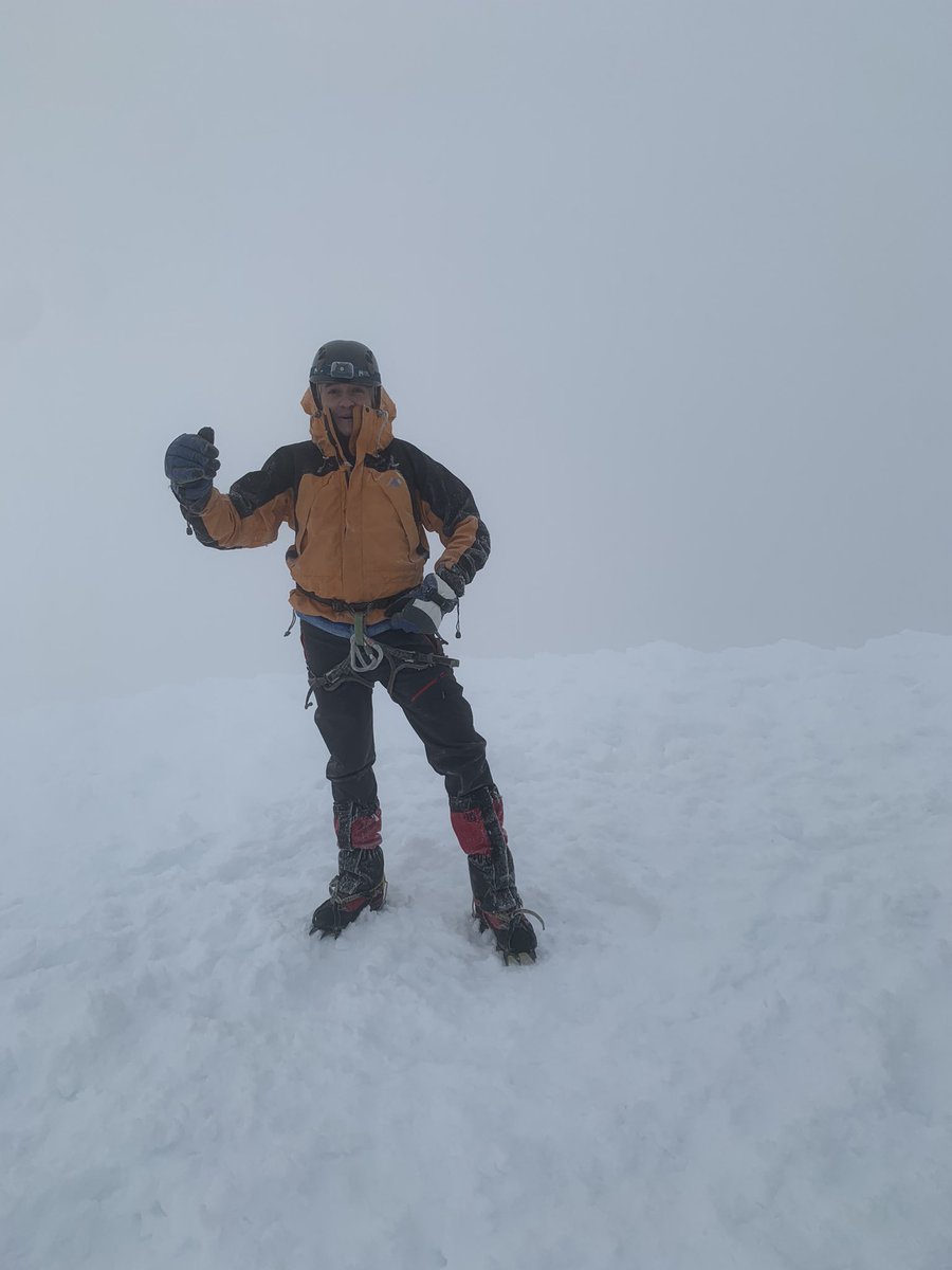 juanofran's tweet photo. Cumbre Cotopaxi 🏔 https://t.co/ntxDp24g88