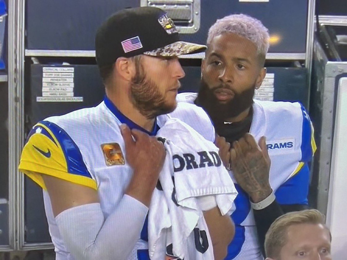 NFLMemes's tweet photo. “You got an Instagram? My dad wants to tag you in a post.” https://t.co/iq9NU2W3i1