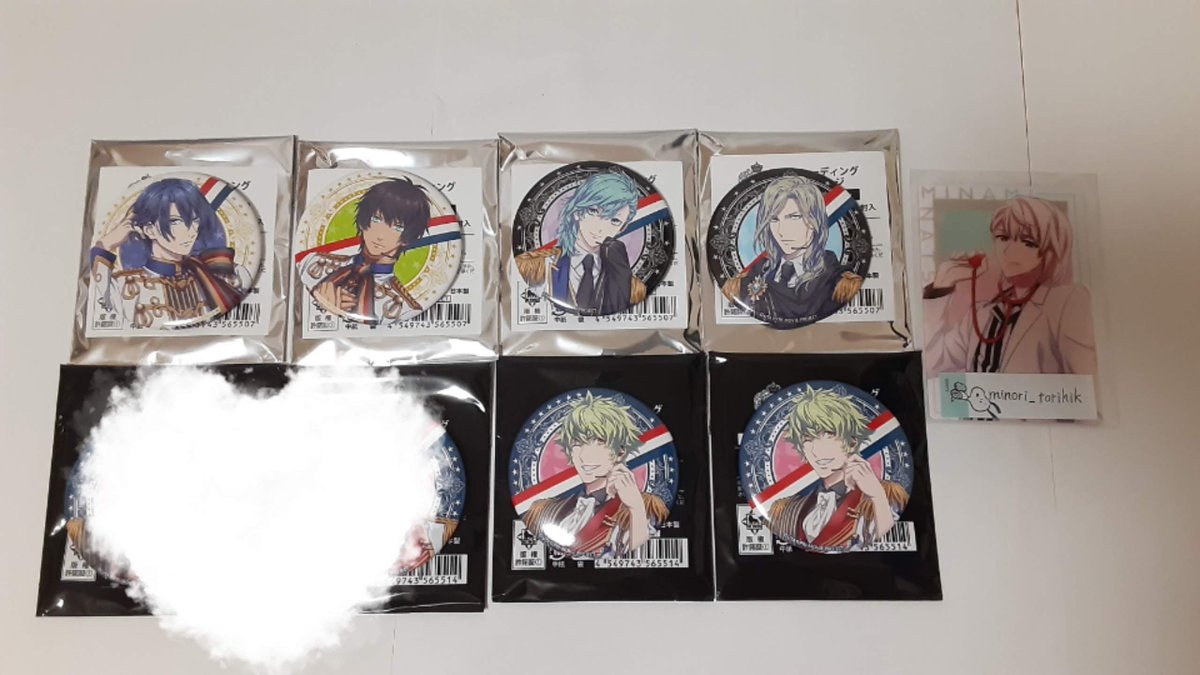 minori_torihik's tweet photo. うたプリ プリライ 7th グッズ 特典 交換 譲渡

＜譲＞
缶バッジ/真斗､セシル､藍､カミュ､大和2

モチーフバンド/瑛二

＜求＞
缶バッジ/翔4､ナギ2＞定価+送料

モチーフバンド/翔1

札幌手渡し＞＞郵送
纏めての方最優先

同事務所同士の交換優先
【初回ツイフィ必読】 https://t.co/h2wAs6pPSM
