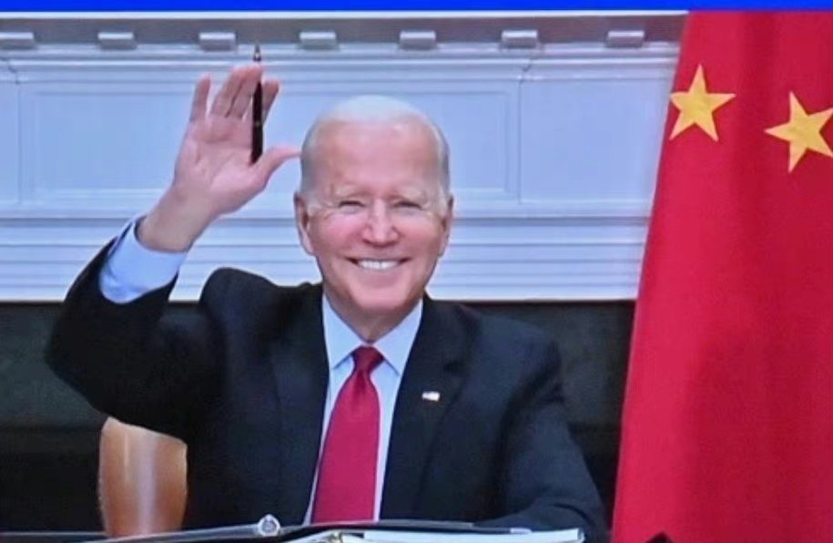 stupdd1's tweet photo. ✋👴��🇳 https://t.co/OQAz86TLrB