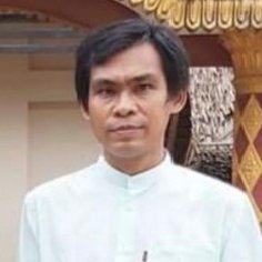parmouk's tweet photo. In Tanintharyi's Dawei, Kayetpyin North Wd: #MyanmarMilitaryTerrorists violently abducted U Lin Maung Aye, 40, for no reasons at around 1 PM on Nov 14.  #Nov16Coup #ReleaseTheDetainees #WhatsHappeningInMyanmar https://t.co/7EcAxNmfXt