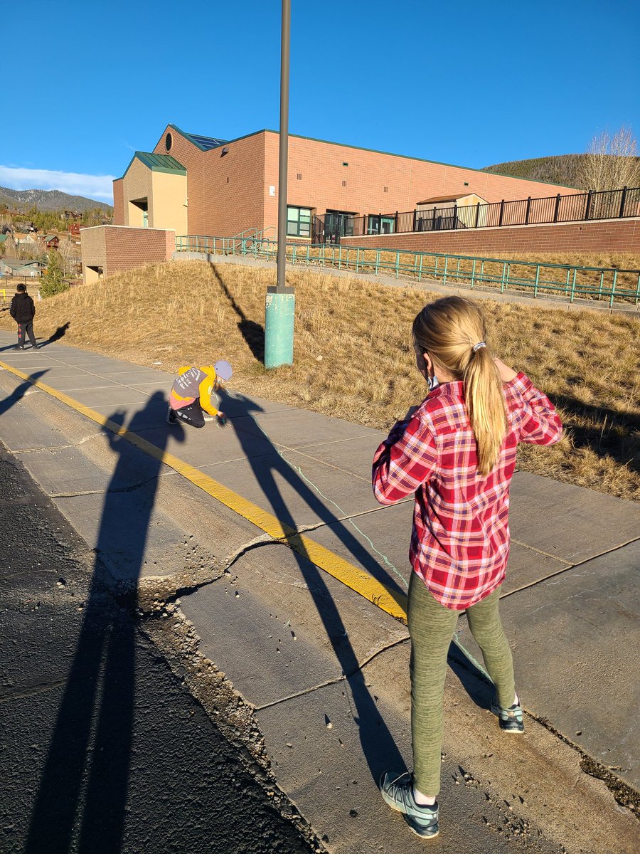 SCE_MrsStys's tweet photo. We created a sundial and tracked the time using the sun today. By the end of the day our shadows were so tall. 
@CrysLaneMiller #SCovEl #ssdedu https://t.co/z5Kfm6jLYn