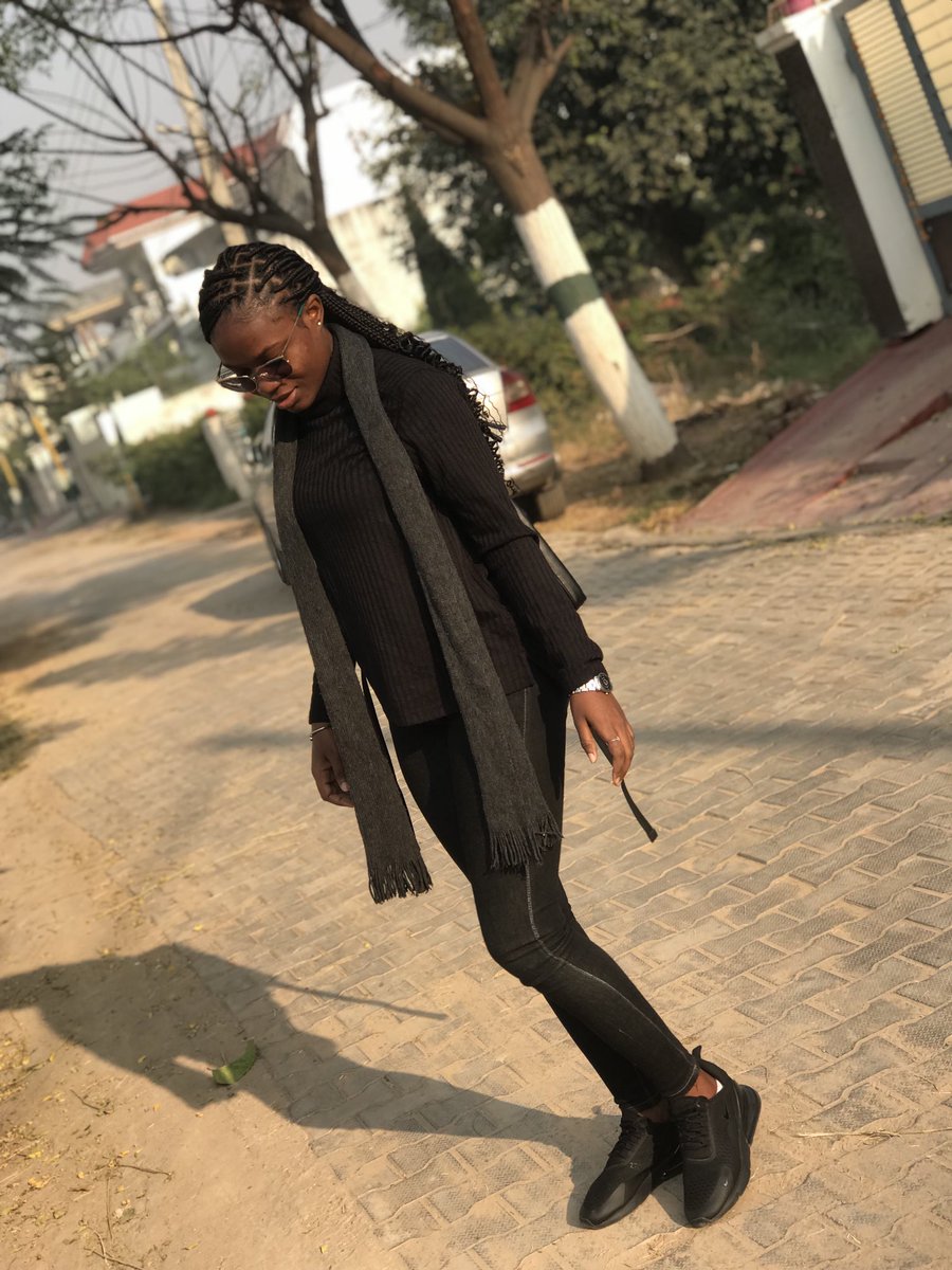 tsoobi_Bebe's tweet photo. Me ne me president y3 guy ✌🏼✌🏼 https://t.co/ztuTVH7LZc