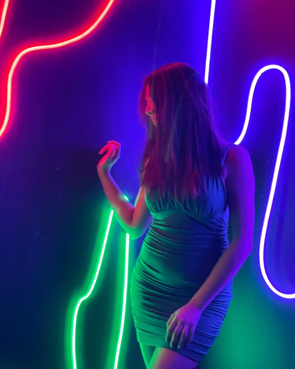 emmairanii's tweet photo. All of the lights https://t.co/WngLMrkDWj