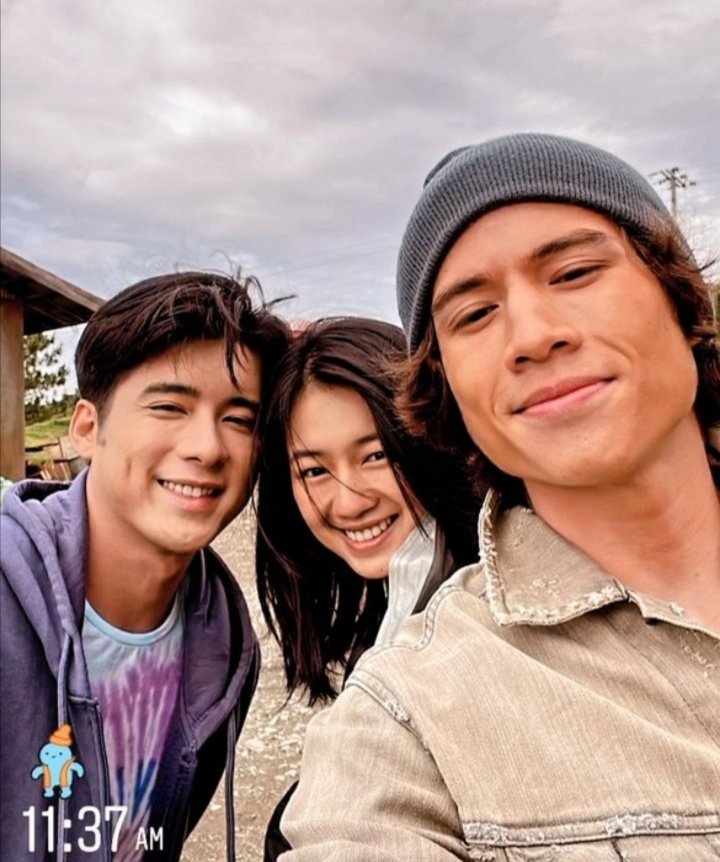 KAOJCOFFICIAL's tweet photo. Coffee time courtesy of Zack ☕

#KaoriOinuma #JCAlcantara
@kaori_oinuma @imJCAlcantara
#KAOJC #TARAG 🔜 https://t.co/Eexwo4lag2