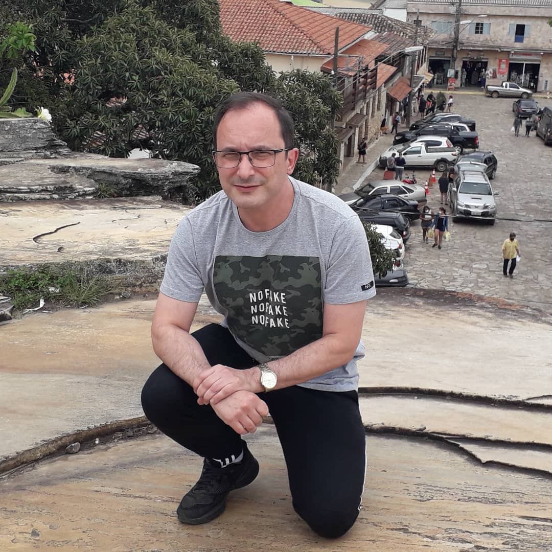 j_ricchetti's tweet image. Uma pose para foto.