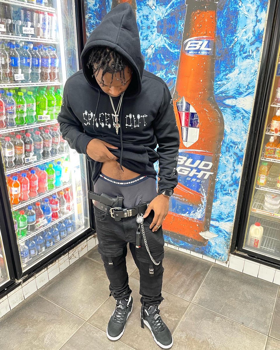 IamJavon1's tweet photo. I Know Itβs Hard To Tell , But I Was Broke Before I Promise π€ #FTHCG #GG ππ¦π https://t.co/j12EuO6AUs