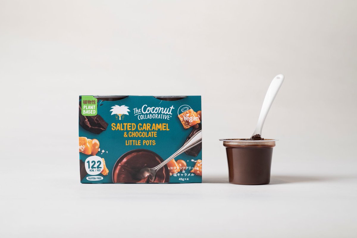 OonaMcGee's tweet photo. The U.K.'s Coconut Collaborative has landed in Japan with 3 vegan desserts using coconut cream: Chocolate, Salted Caramel, and banoffee. 486 yen for a 4-pack in stores or 24 packs for 2,140 yen online.
https://t.co/0Uwo9IwrDw #japan #vegan #coconutcollaborative @coconutcollabjp https://t.co/N5W4dSU2zq