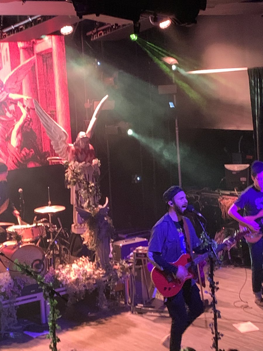 There’s always an angel watching over ⁦⁦⁦<a href="/RustonKelly/">Crowmaster</a>, tonight⁩ rousing Toronto’s ⁦<a href="/axisclub/">Axis Nightclub</a>⁩. Fab to move to his live music again!