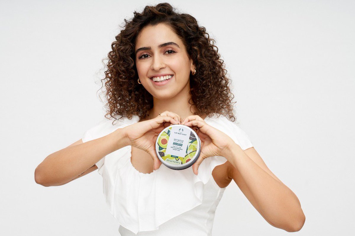 Our #AvocadoBodyButter is everything you avo wanted😅​
🥑Nourishes skin for 96h​
🥑95% ingredients of natural origin​
🥑Packaged in 100% recycled plastic tub​
@sanyamalhotra07​
Shop In-store, call to order on +91-7042004412 or WhatsApp on +91-8826100843

#TBSInd #SanyaMalhotra