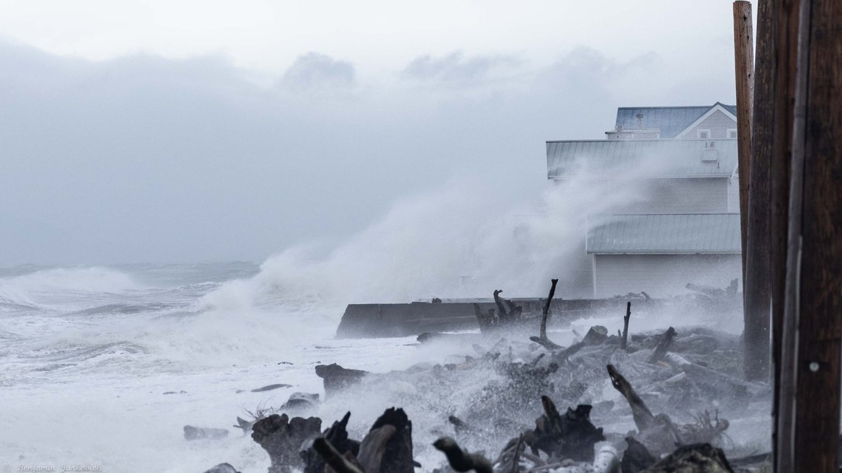 What a crazy day it was. #wawx #pnw