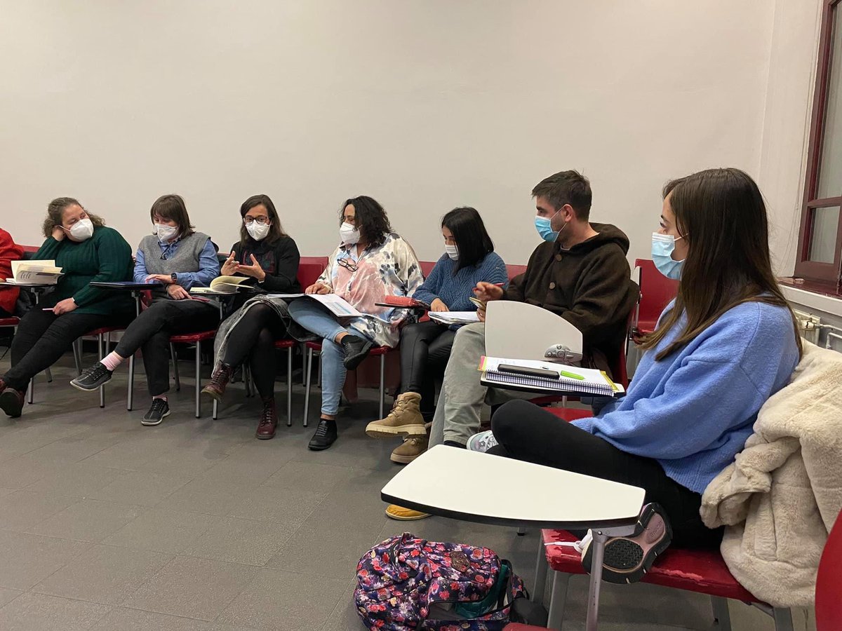 Cominsteacher tweet media