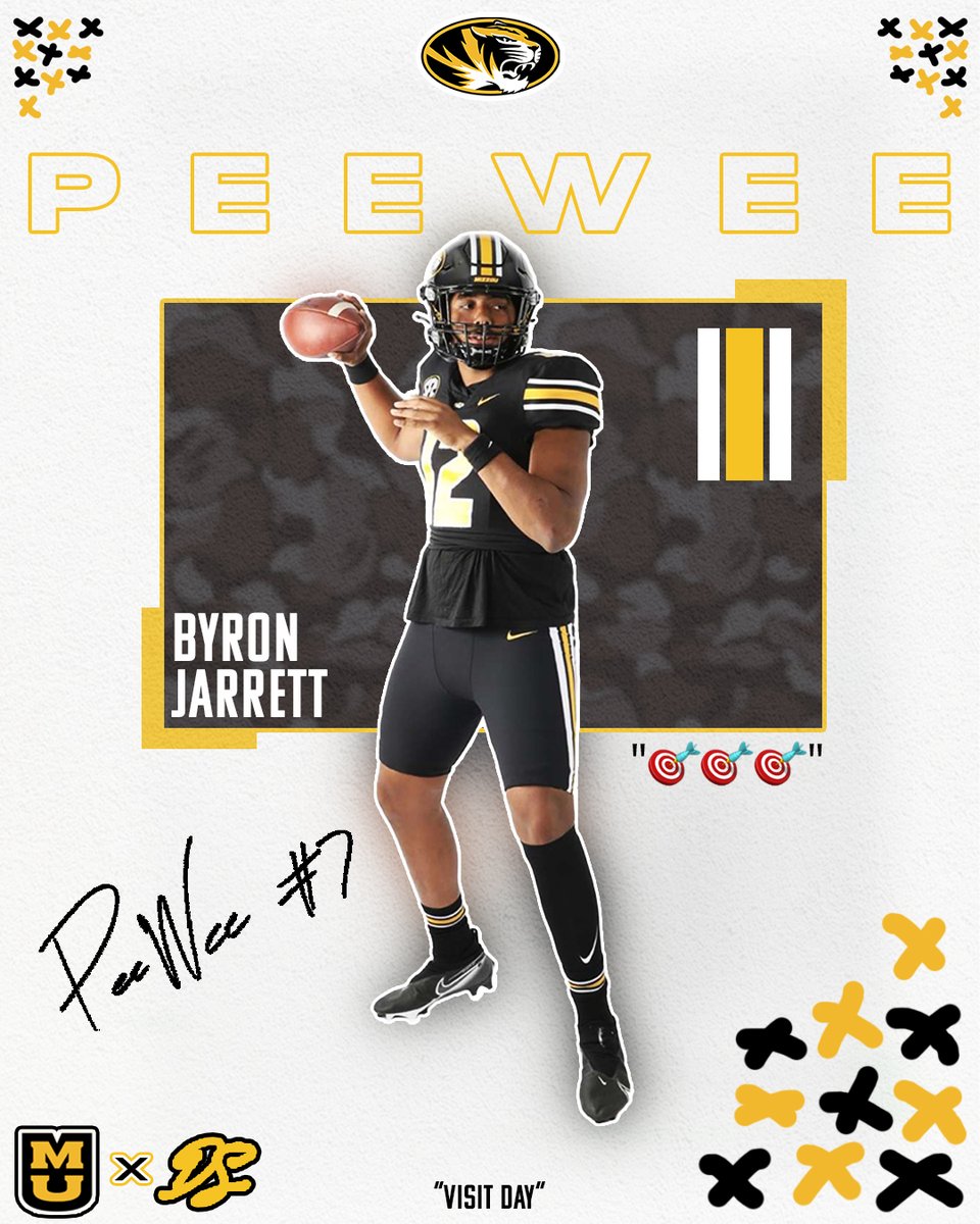 domm_media's tweet photo. 📸 : @byron_jarrett  Qb1‼
https://t.co/PQN3N8qoJf
-
-
-
#edit #football #jucoproduct #graphicdesign #photoshop #qb1 https://t.co/Vs8SwYIFqP