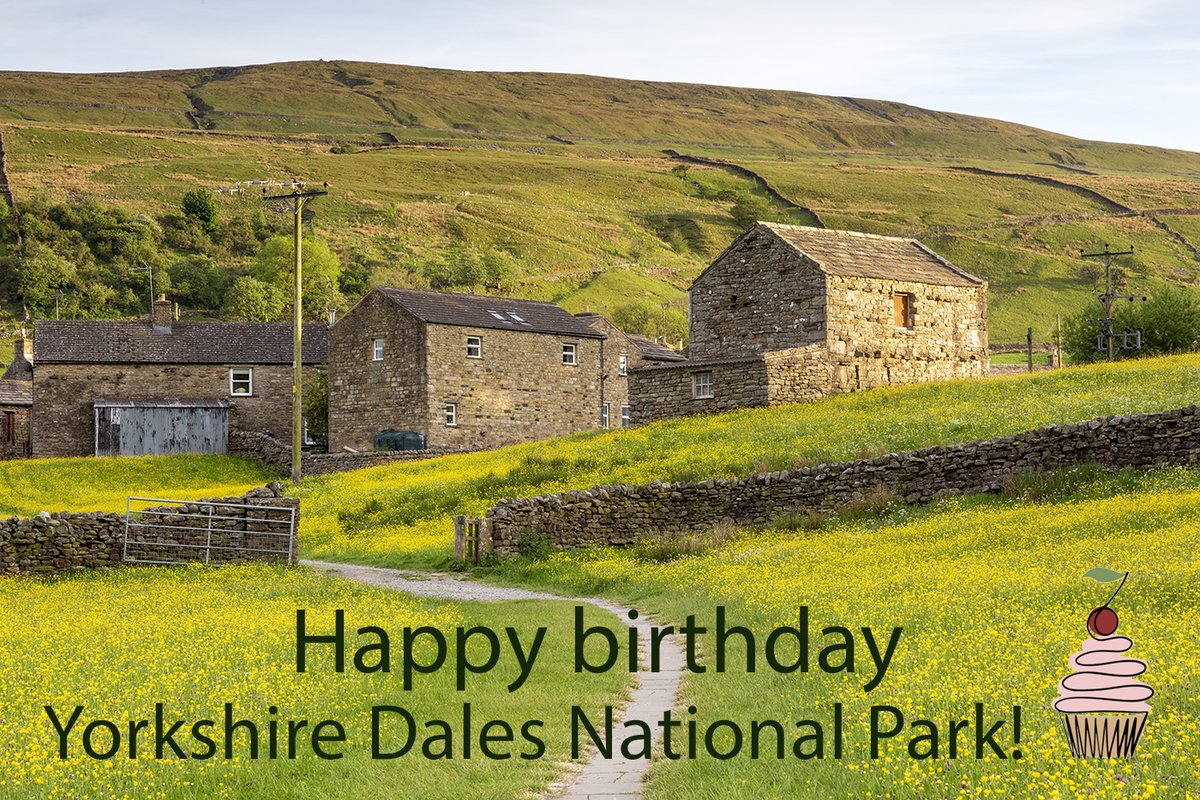 yorkshire_dales's tweet photo. The #YorkshireDales was designated a #NationalPark today in 1954 🎉

In recognition of the beauty, diversity of wildlife, our rich cultural heritage and the opportunities for outdoor recreation 💚

👉 https://t.co/PSCRlg3NH0

📸 #Muker hay fields this summer by Wendy McDonnell https://t.co/006WyYQi8F