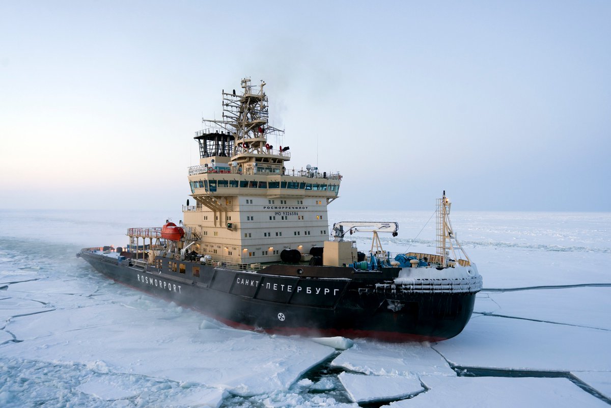 Railotech's tweet photo. Two icebreakers have also arrived in the Gulf of Ob for the winter season: Project 21900 diesel-electric #icebreaker Sankt-Peterburg and the Aker #ARC124 port icebreaker Ob. https://t.co/veoIs3x4Mq
