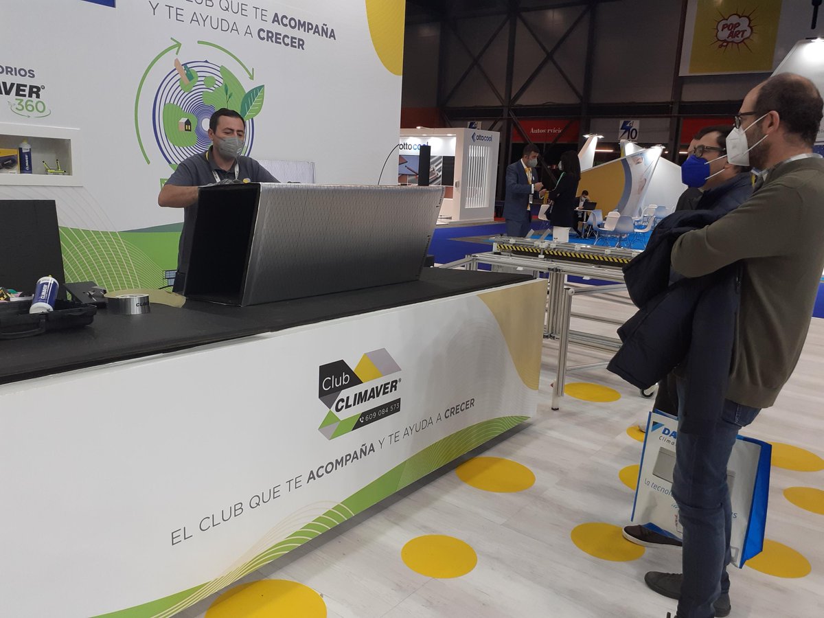 ISOVERes's tweet photo. 📢Ya hemos presentado nuestras novedades en climatización y refrigeración en la #FeriaCR2021 y la prensa ya ha podido conocer la nueva gama #CLIMAVER360.
Te esperamos en la @Feria_CR en @IFEMA en un stand lleno de novedades y sorpresas 😄
💛#MakingTheWorldABetterHome https://t.co/HKaB9v2cO9