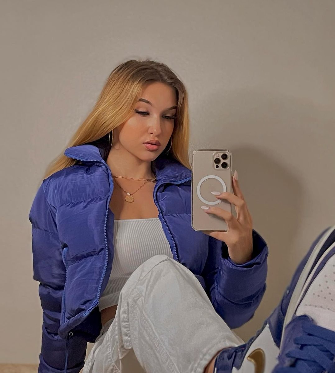 NowrainOfficial's tweet photo. chunky puffer coat improve my mood😍☁️ @jxcydrip
Search ID>> 1280000003
Shop Now>> https://t.co/ZCctPQMJte https://t.co/lVWRPYB8vF