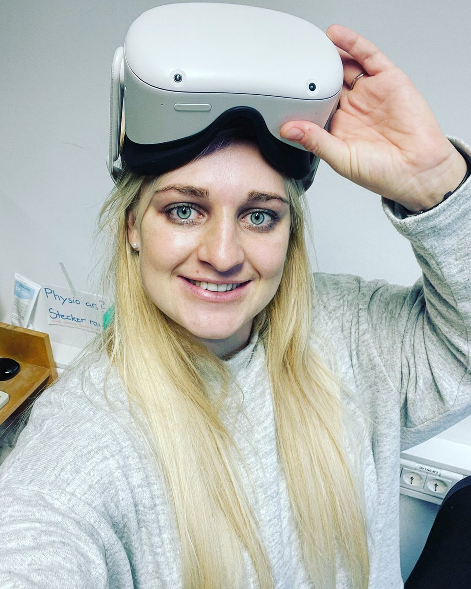 johrinecronjejc's tweet image. Here we go:
#Experimentaldesign ☑️
#VRprogramming ☑️
#Ethicalapproval ☑️
#Testing☑️
#FunPhD☑️

…its official data collection started- investigating how cognitive load influence the evaluation of #trustworthiness in an #avatar. #phd #prima #VirtualReality