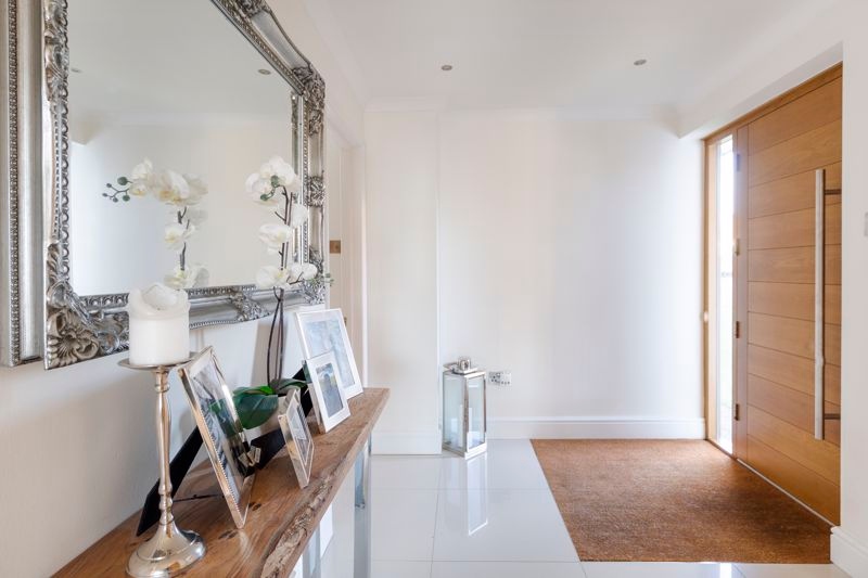 Alexander May tweet media