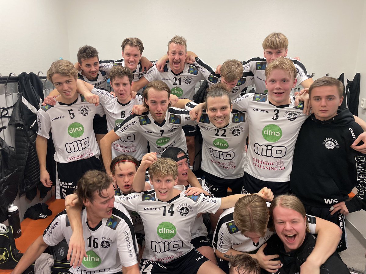 I söndags åkte vi till Umeå och plockade hem 3 poäng!
På fredag ska vi försöka göra samma sak när Timrå kommer på besök på Håstaholmen. Hoppas vi ses då! 

Kan ni inte vara på plats så sänds matchen via innebandy.tv/livestream?id=…