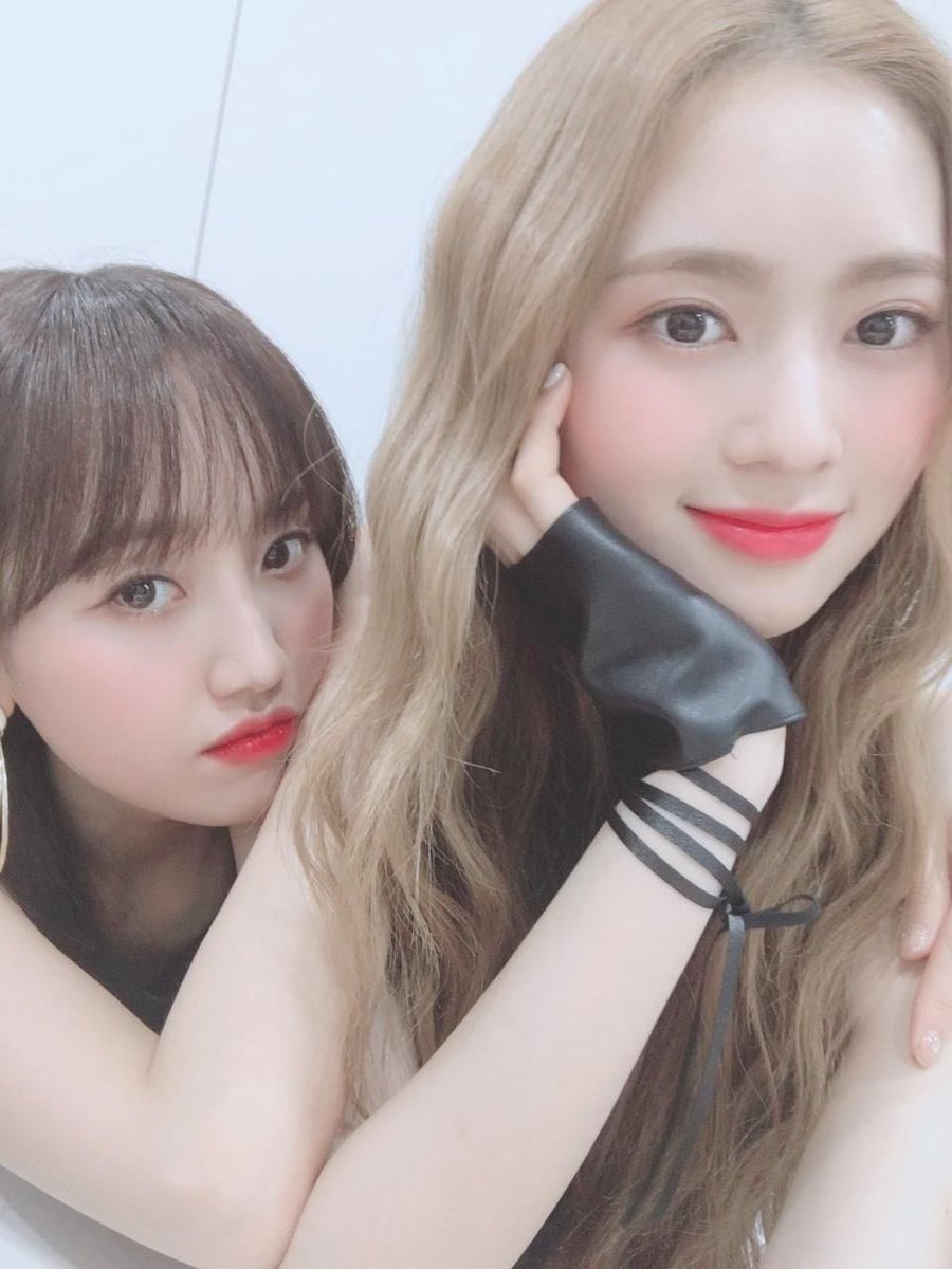 chebulpics's tweet photo. 211116 #HAEYOON weverse
#HappyBirthdayMAY #ItsMAYDAY
#CherryBullet #ํด์ค #MAY #๋ฉ์ด #์ฒด๋ฆฌ๋ธ๋ @cherrybullet https://t.co/eVU8JwBFvq