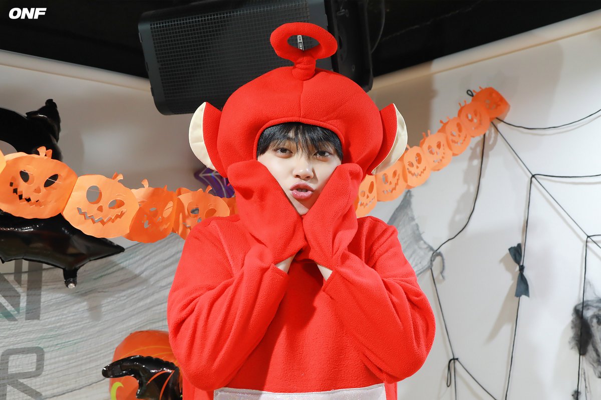 ONF_offcl's tweet photo. 온앤오프다이어리 #106 #HAPPYMKDAY #해피엠케이데이
(https://t.co/3ypjJ2uGBh)

#온앤오프 #ONF #MK #엠케이 https://t.co/nQhK4HcFmf