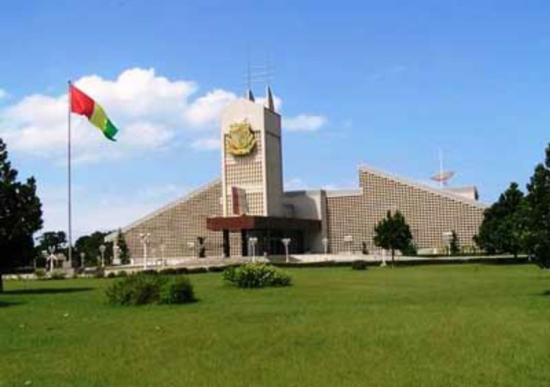 kipe76's tweet photo. Vers une #Guinée unie et émergente. Build better!
#Kibaro #DroitsEtDevoirs #CNRD #FaisonsEnsemble https://t.co/3ppR1WVhH2