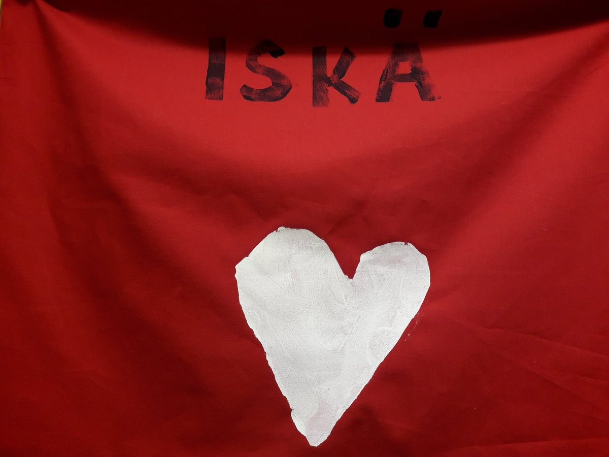 OtsolanK's tweet photo. Käsityötuntien aikaansaannoksia. https://t.co/3Wx4RwCZgE