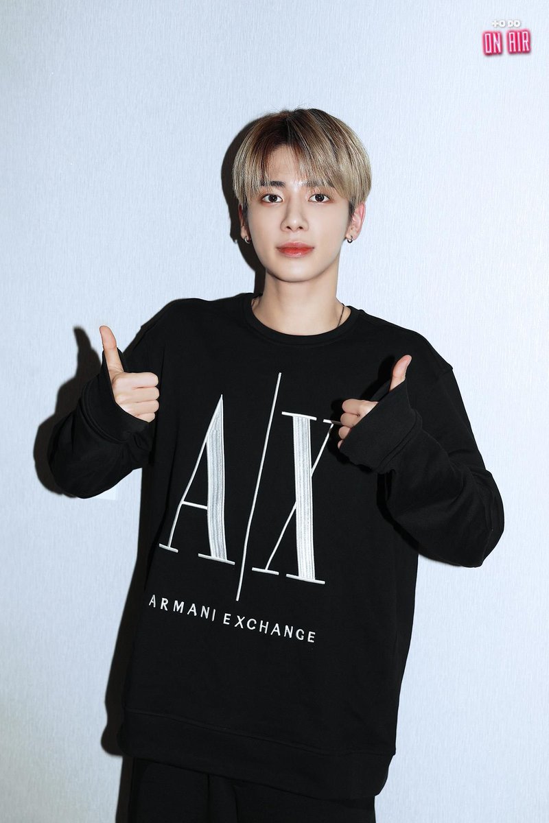 txt_sarangdan2's tweet photo. https://t.co/TCYoKSb8HS