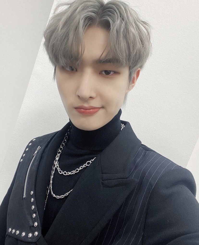 squishyymingi's tweet photo. - day 13 - !!

don't forget to vote on the site!!

🗳️: https://t.co/P1enkfzn3e

#MAMAVOTE #ateez @ATEEZofficial https://t.co/LltZDuhW29
