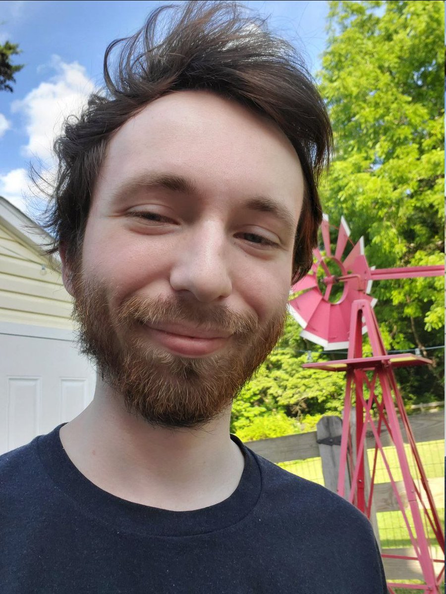 werenimal's tweet photo. 22 🦊

QRT with a pic of you and your age! https://t.co/wjaDSGoLvv