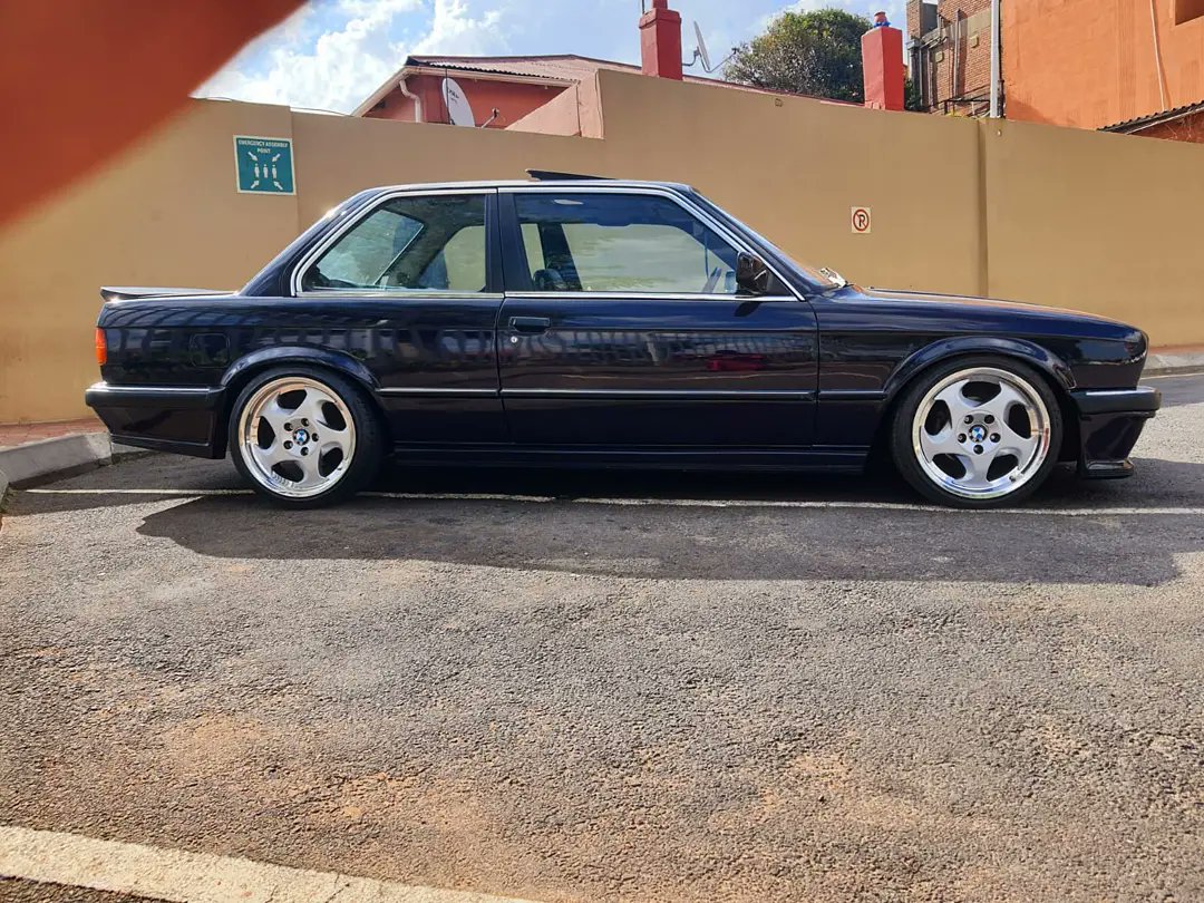 StrictlybmP's tweet photo. Happy Choose Day 🥳
@krm_spares
#bmw #bmwclassic #e30 #325i #m20 #e30coupe #Mtech1 #mtech #mtechnic #bmwe30 #southafrica #strictlybm_pasopaguluva https://t.co/OaqyfyrkQz