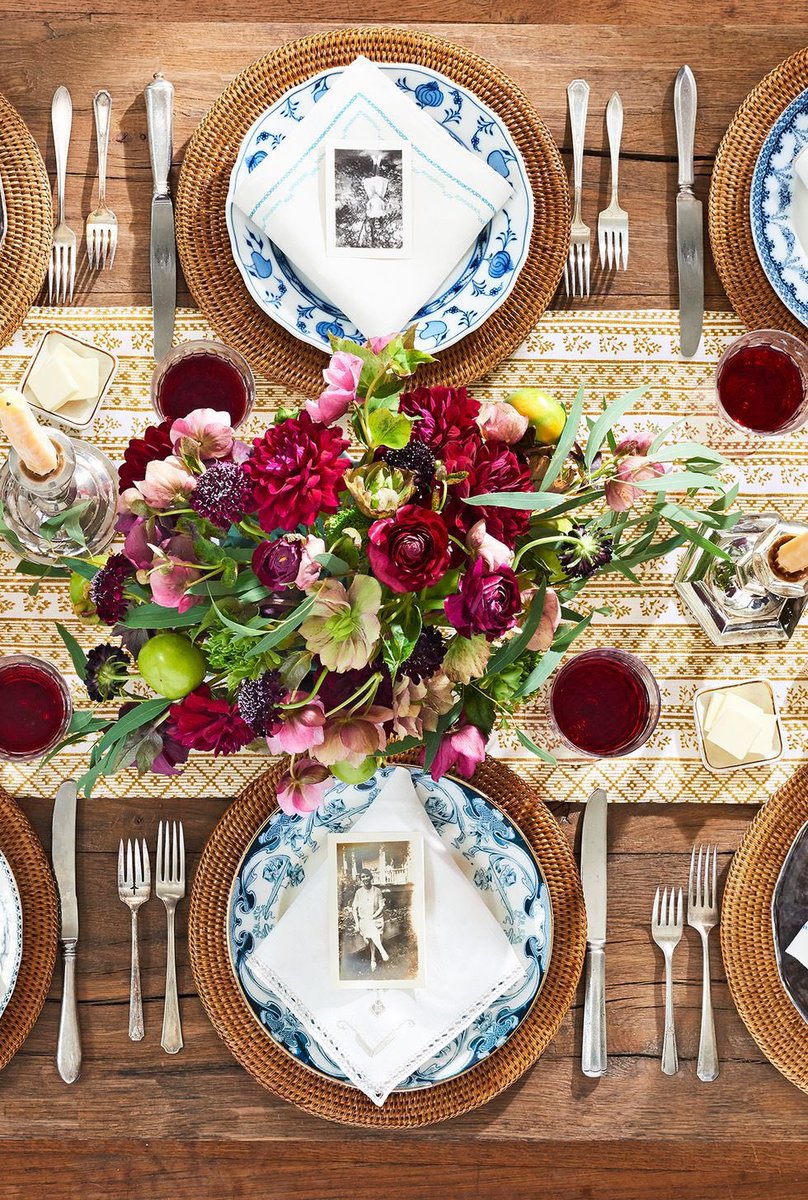 brightlive.app.link/Jaime4 You ready for the holidays?! Join me for a live session on Wednesday, November 17th &amp; let’s chat about festive tables and rooms to live for on <a href="/BrightLive/">Bright</a>