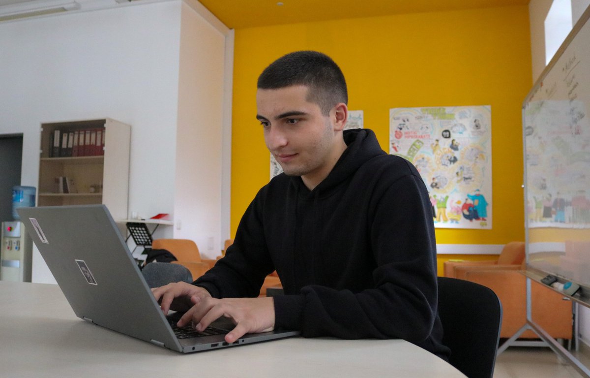 eif_hightech's tweet photo. #EIF_Blog
๐ Check out the story of 16 years old Narek Tamazyan, whose burgeoning career in IT has already marked down Yandex Programming School, implemented by @GyumriG and the role of a #GTC Ambassador.
๐ https://t.co/7hXWyBCn07 https://t.co/3x9izNPckw
