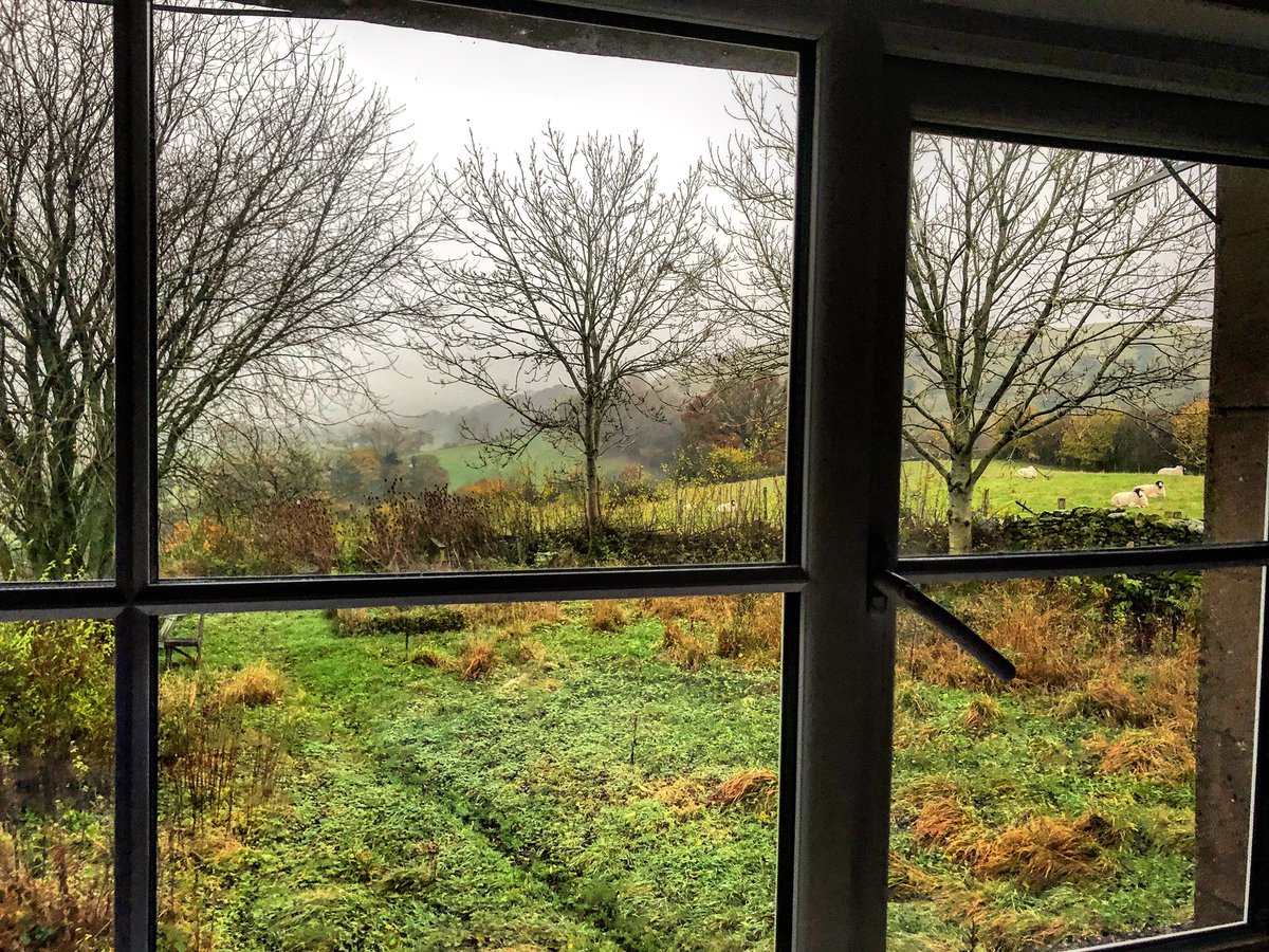 woolismybread's tweet photo. The best bit of of adventure is the coming home ❤️🐑🐑🐑🐑🐑🐑 https://t.co/l2D8kSBzJS